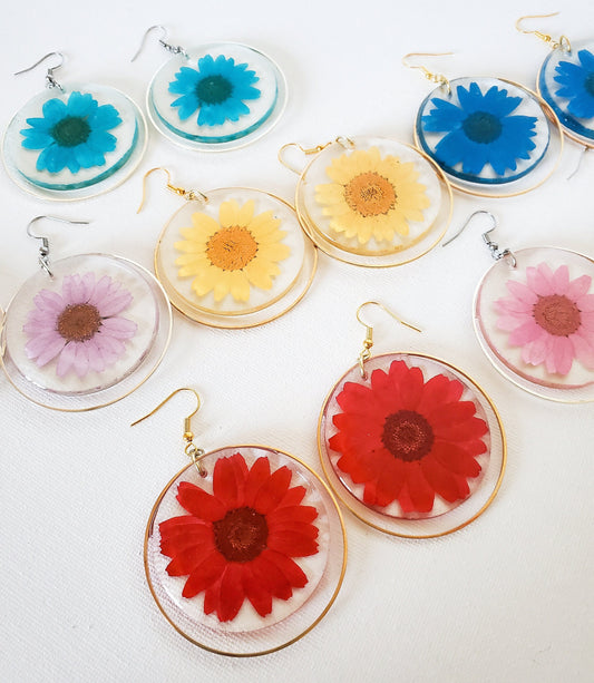 Daisy hoop earrings