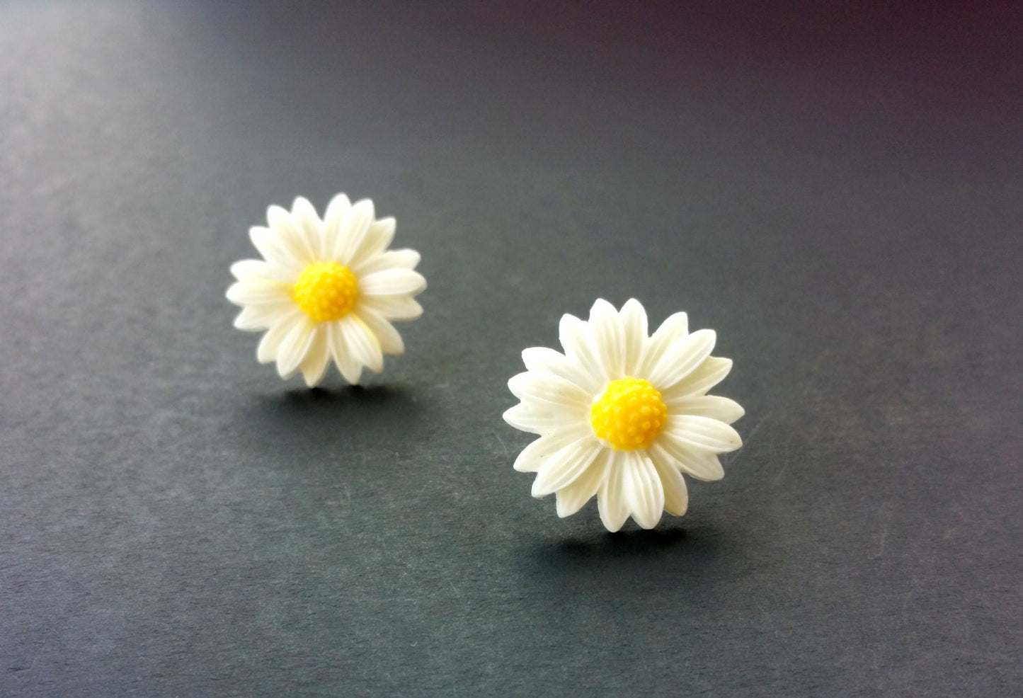 White Sunflower earrings